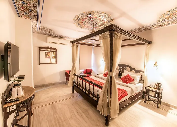 Hotel Gumaan Heritage Jaipur